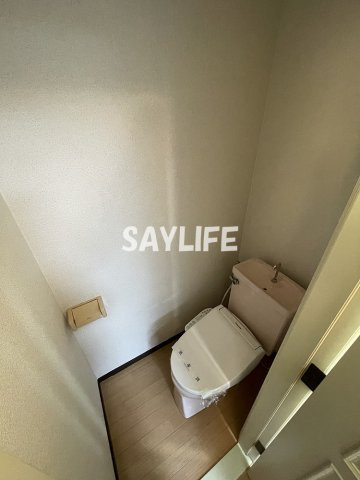 グローリーハイツ東成のトイレ