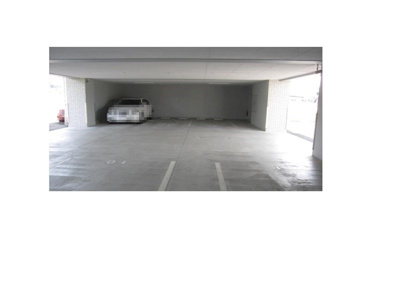 【駐車場】 | ラフィネK | カースペースがあります