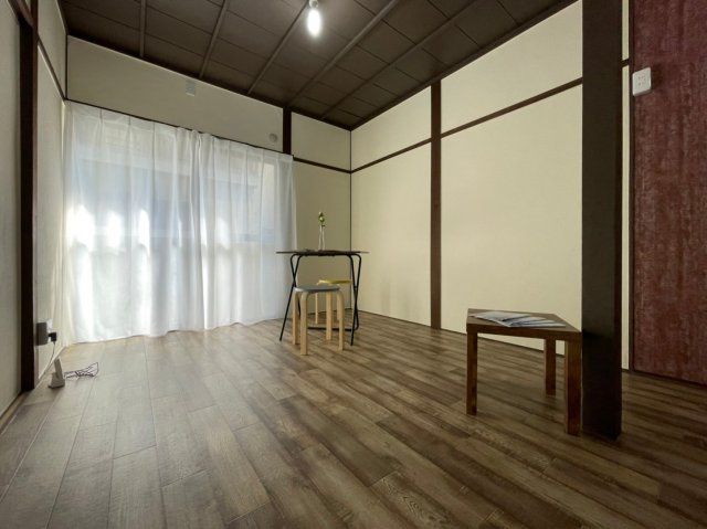 上高丸３丁目戸建の居間・リビング