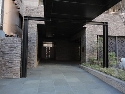 【エントランス】 | パークアクシス青山骨董通り