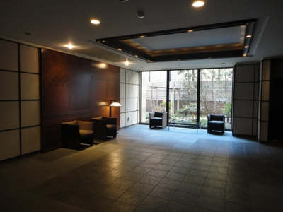 【エントランス】 | パークアクシス青山骨董通り