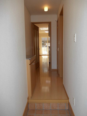 【玄関】 | エクセランクールIII