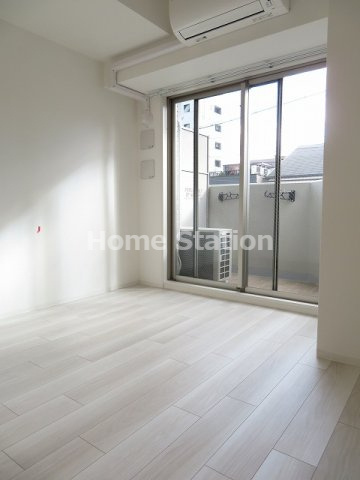 【居間・リビング】 | エスリードレジデンス大阪弁天町