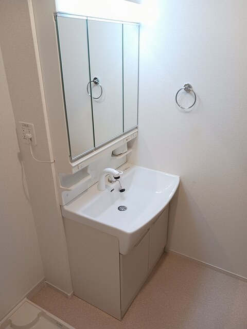 パッシィオーネWの洗面所