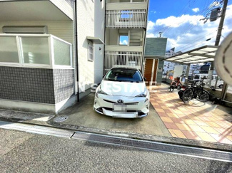 【駐車場】