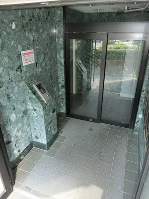 【エントランス】 | シヨン北九大前
