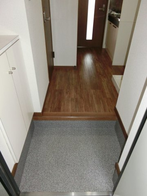 【玄関】 | シヨン北九大前