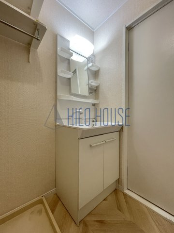 アクシスAの洗面所