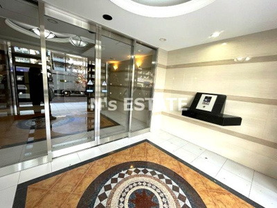 【エントランス】 | Luxe神戸WEST