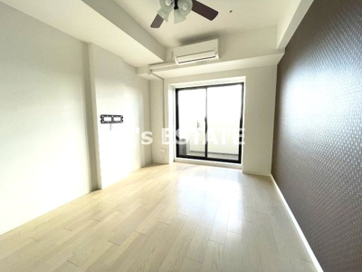 【居間・リビング】 | Luxe神戸WEST