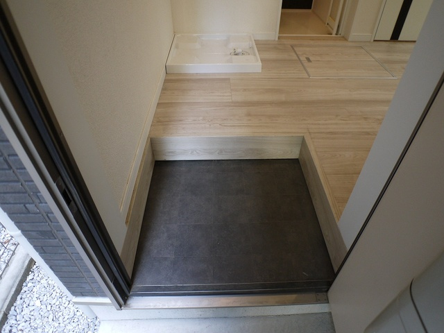 ラルーチェ武蔵小杉の玄関