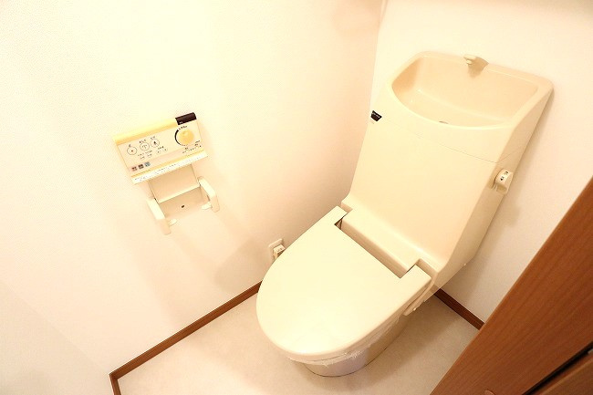 プランドール福生のトイレ
