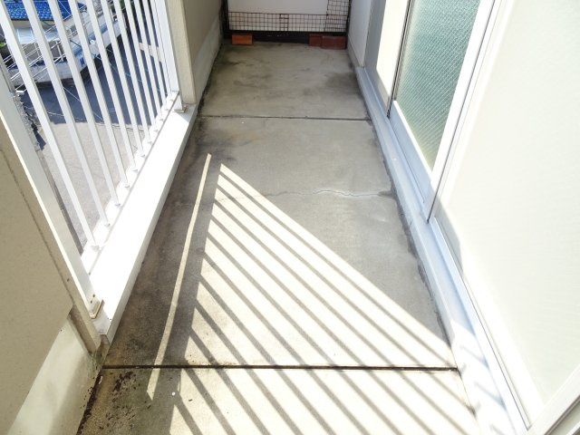 リバーサイドコートあづまのバルコニー