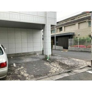 【駐車場】 | メゾンサンスイ