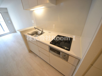 【キッチン】 | ＯＰＵＳ　ＲＥＳＩＤＥＮＣＥ　ＳＨＩＮＳＡＩＢＡＳＨＩ　ＳＯＵＴＨ | グリル付キッチンです