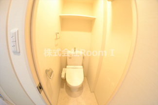 【トイレ】 | スプランディッド淀屋橋DUE | コンパクトで使いやすいトイレです
