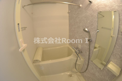 【浴室】 | スプランディッド淀屋橋DUE | 落ち着いた空間のお風呂です