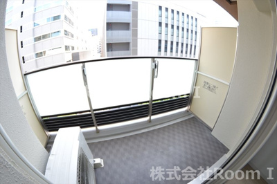 【バルコニー】 | スプランディッド淀屋橋DUE | 開放的で明るい空間を演出してくれるバルコニーです