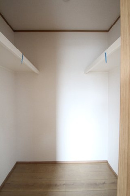 【収納】 | シャン・ド・フルール | 子供部屋にあるウォークインクローゼット