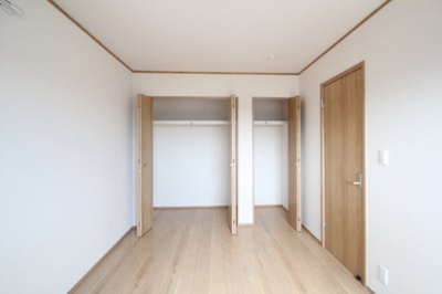 【寝室】 | シャン・ド・フルール