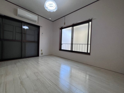 【洋室】 | ヴィラそれいゆ