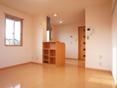 【居間・リビング】 | パークハイム参番館B棟 | 10.5帖洋室