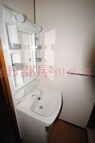 ABCハイツの洗面所|広い洗面スペース