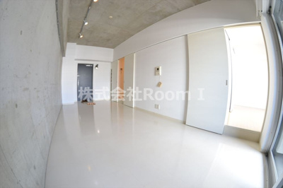 【洋室】 | ルクレ堺筋本町レジデンス | コンパクトで使いやすい洋室です