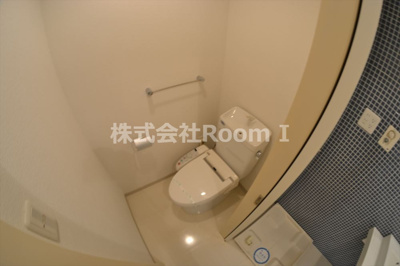 【トイレ】 | ルクレ堺筋本町レジデンス | 落ち着いたトイレです