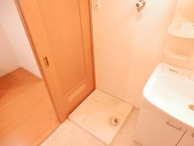 サンクチュアリ四条高倉の設備|洗濯機設置