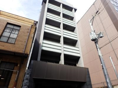 サンクチュアリ四条高倉の外観