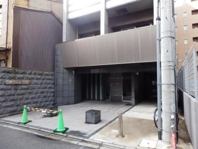 サンクチュアリ四条高倉の外観