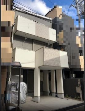 【外観】 | 大阪市北区長柄東　中古戸建 | 地下鉄谷町線「天神橋筋六丁目」駅徒歩13分。
車庫も一台ございます！