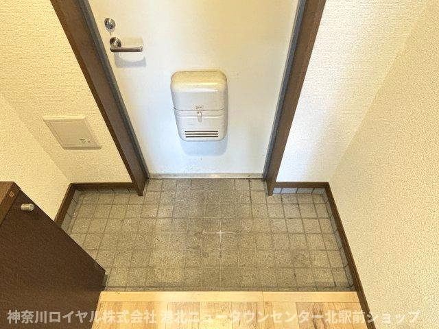 【玄関】