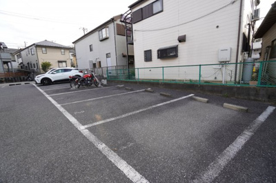 【駐車場】 | フラワーハイツ