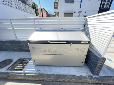 【その他共用部分】 | アネシス | 敷地内ごみ置き場でごみ出しもらくらく～♪忙しい社会人さんや主婦さんにもうってつけ！