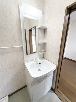 【独立洗面台】 | メゾンロイヤル