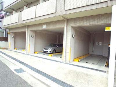 【駐車場】 | エステムコート芦屋西