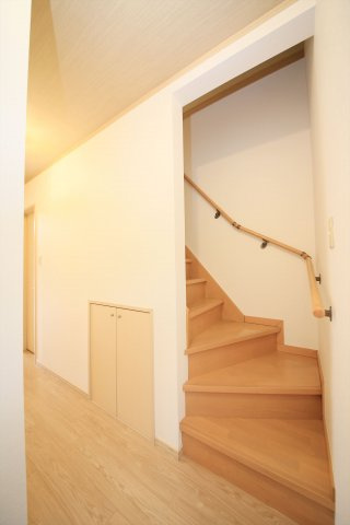 DUPLEX伊藤の玄関