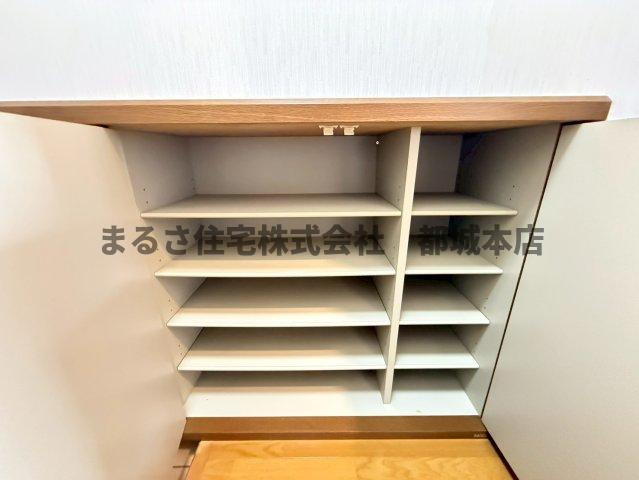アルバーレ625の収納|206の写真