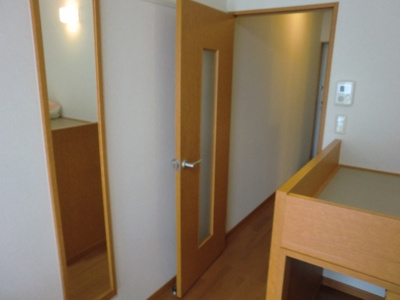 【内装】 | 伊佐