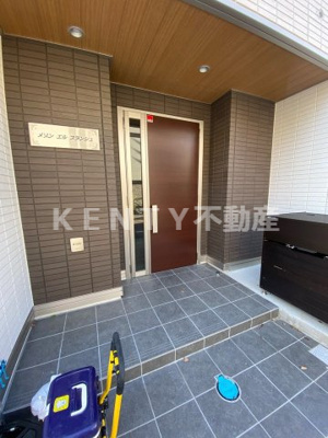 【エントランス】 | メゾン　エル　ブランシュ | 建物の内部です