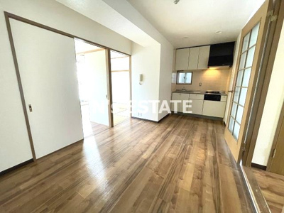 【居間・リビング】 | ロイヤルコートナグラ