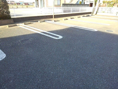 【駐車場】 | ソレイユルヴァン