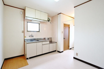 【居間・リビング】 | コーポみやび | 使いやすいリビングです