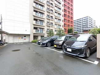 【駐車場】 | 平置き駐車場です。