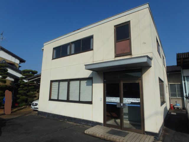 粒江倉庫の外観