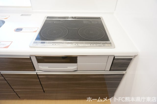 熊本市東区長嶺東５丁目のアパートのキッチン