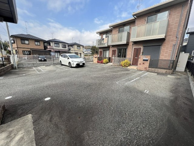 【駐車場】 | メゾンクレスト