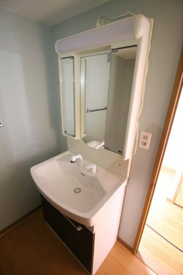 【洗面所】 | グランアルブル